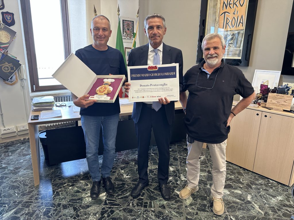 Premio Mario Giorgio Lombardi